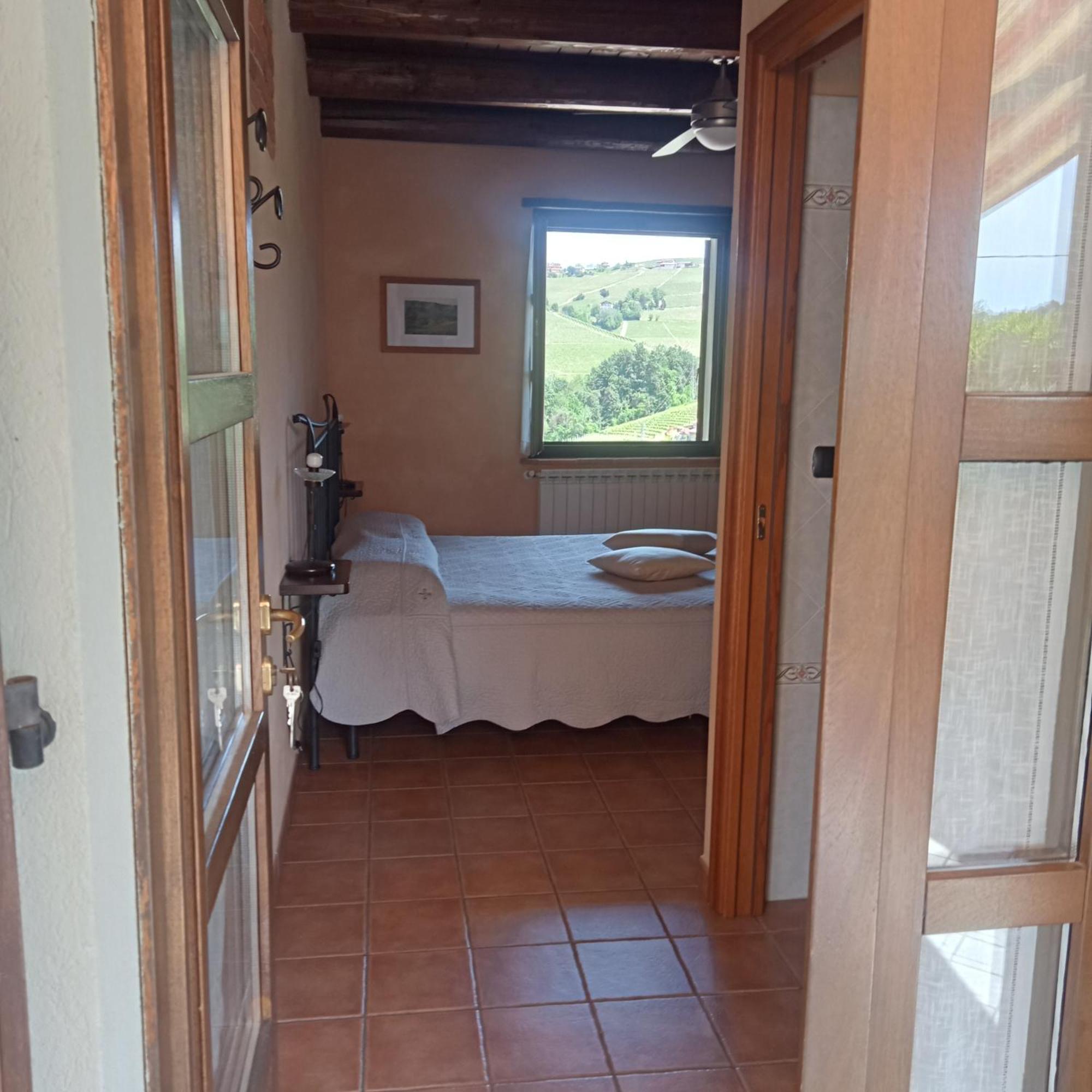 Agriturismo Bric Di Gai 蒙福特达尔巴 外观 照片